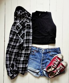 Stylish 90s Inspired Outfit